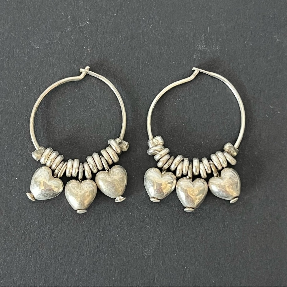 Vintage Dainty Puffy Silver Tone Hearts Earrings